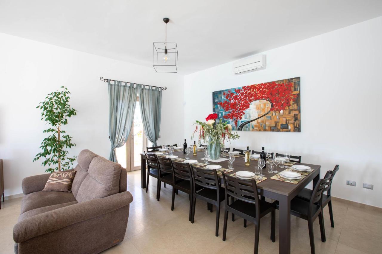 צ'לייה מספיקה Exclusive Luxury Villa Monte Pompilio מראה חיצוני תמונה