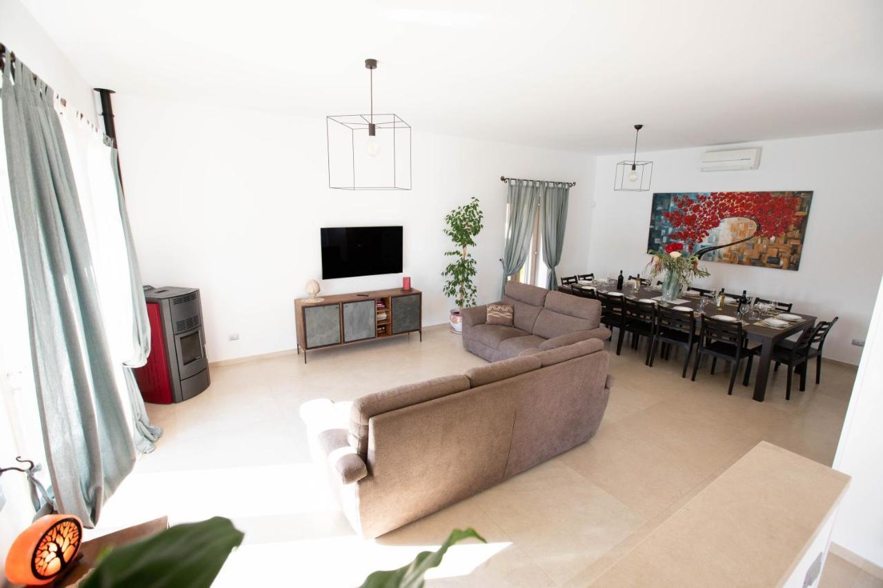 צ'לייה מספיקה Exclusive Luxury Villa Monte Pompilio מראה חיצוני תמונה