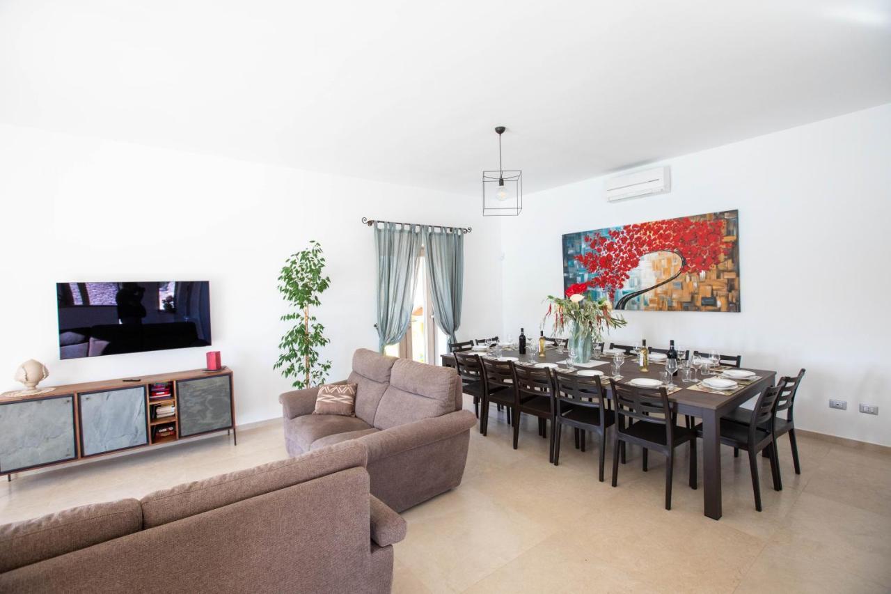 צ'לייה מספיקה Exclusive Luxury Villa Monte Pompilio מראה חיצוני תמונה